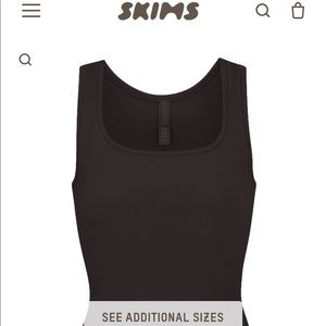 🖤 SKIMS soft lounge tank.